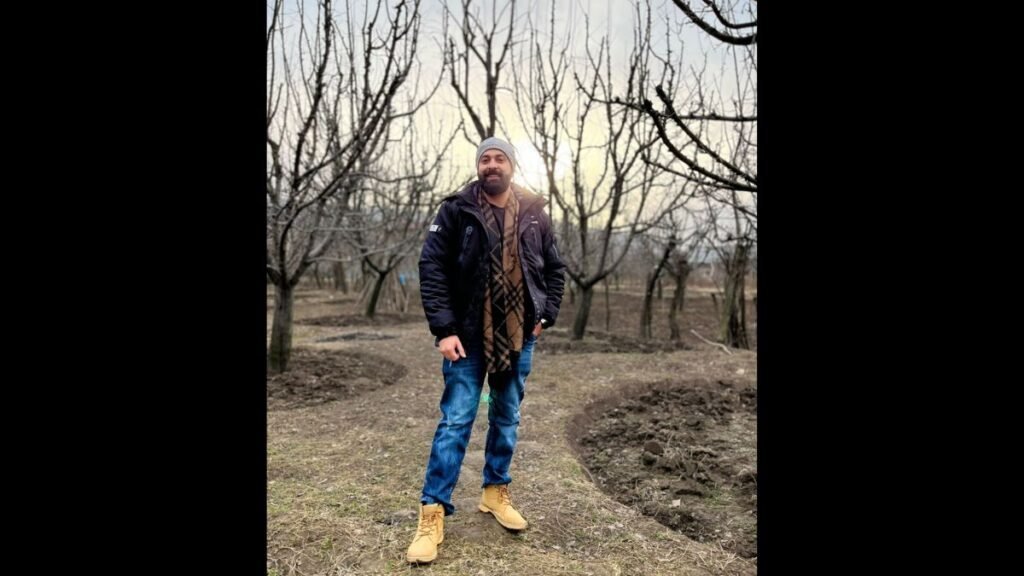 Sumit Birla: The Visionary Behind Two0TwoMediaHouse's Success in Digital Marketing, Celebrity Profile Management, and PR Consulting - PNN Digital Sumit Birla: The Visionary Behind Two0TwoMediaHouse's Success in Digital Marketing, Celebrity Profile Management, and PR Consulting - PNN Digital